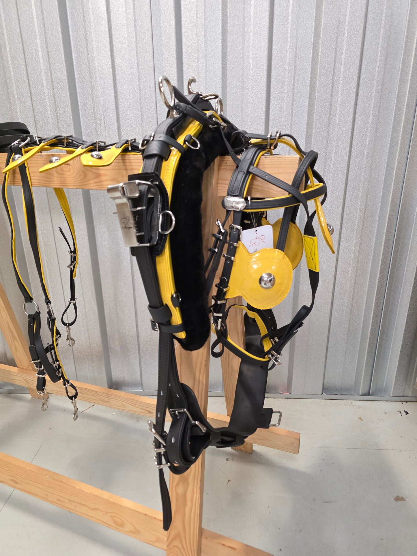 Quick Hitch Trotting Harness Black And Yellow