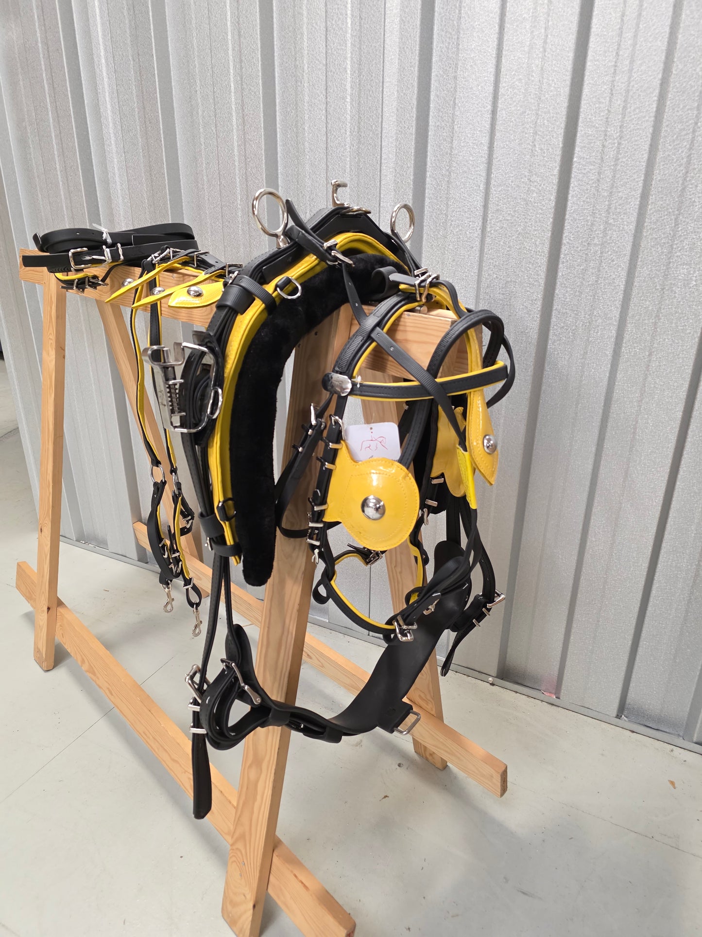 Quick Hitch Trotting Harness Black And Yellow