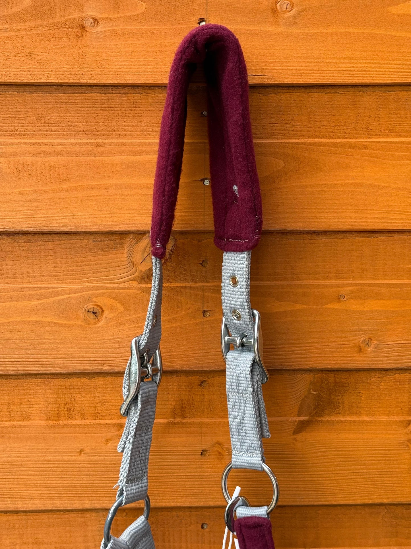 Nylon Horse Halter Headcollar With Free Rope Lead Anti Pilling Fleece Grey And Maroon