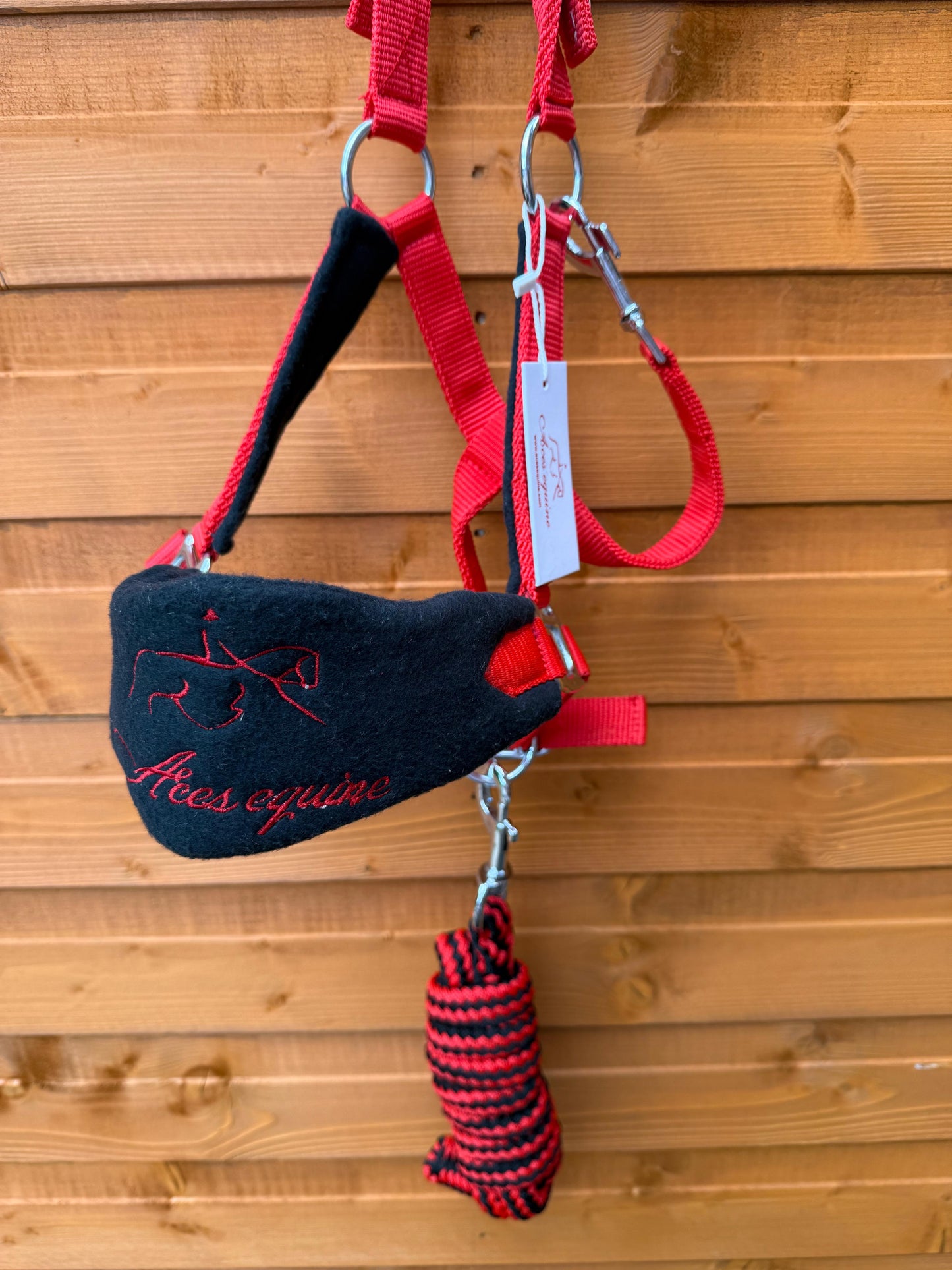 Nylon Horse Halter Headcollar With Free Rope Lead Anti Pilling Fleece Red and Black