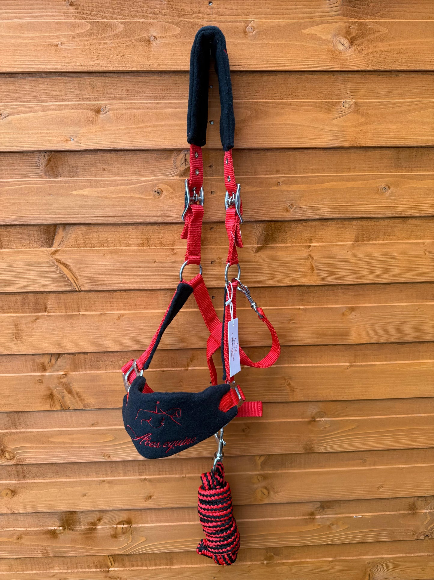 Nylon Horse Halter Headcollar With Free Rope Lead Anti Pilling Fleece Red and Black