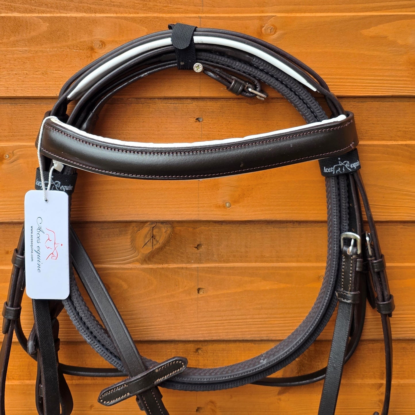 Premium Comfort Horse Bridle Black And White Padded 1.5 Inch Noseband with Rubber Grip Reins and Detachable Flash