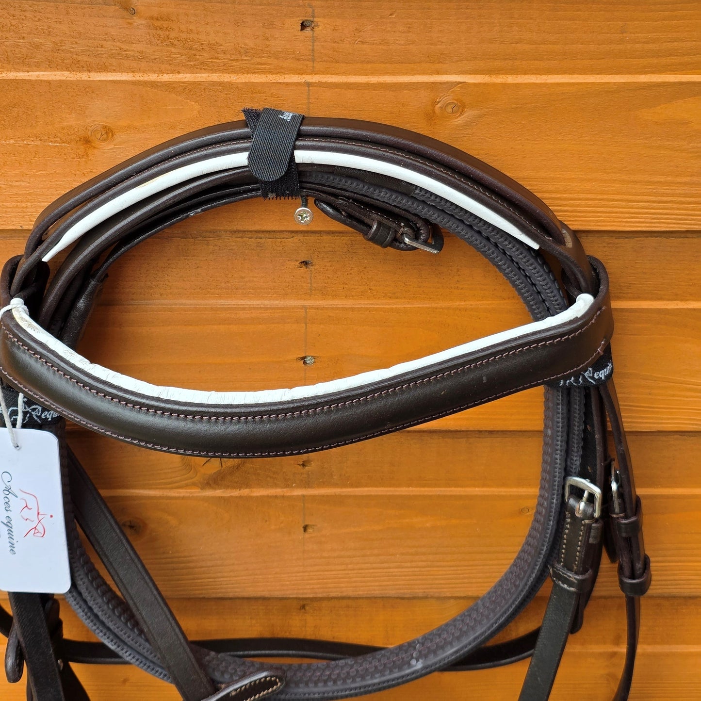 Premium Comfort Horse Bridle Black And White Padded 1.5 Inch Noseband with Rubber Grip Reins and Detachable Flash