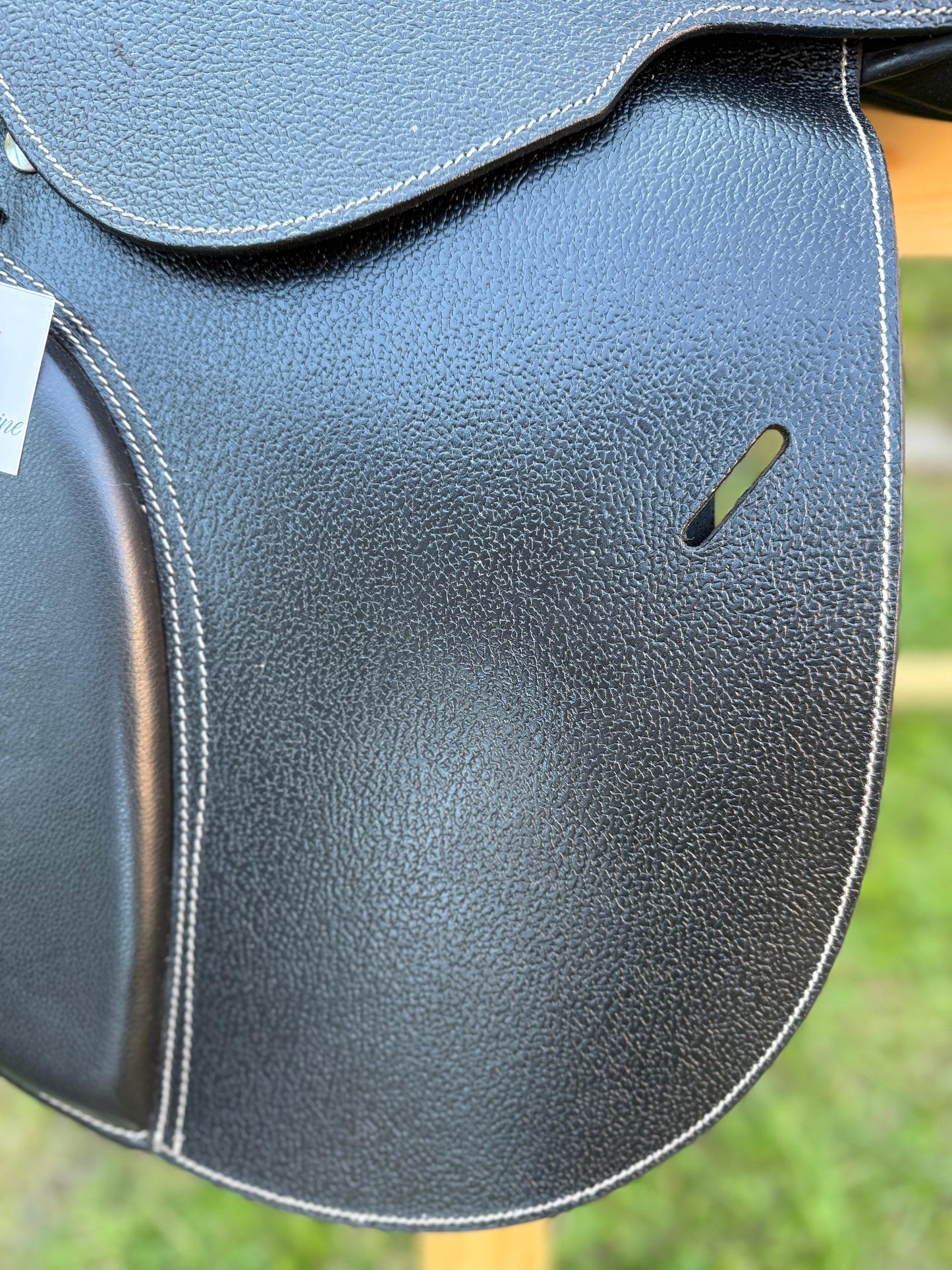 Premium Full Grain Black Leather Jumping English Saddle 16 and 17 Inch Comfortable Seat