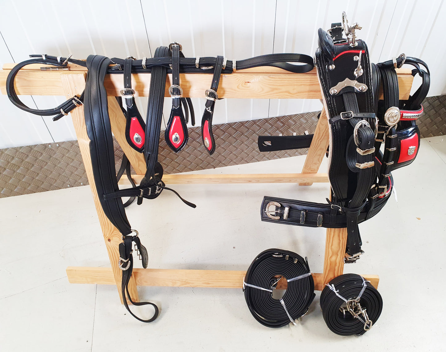 Trade Breaching Harness set Black and Red