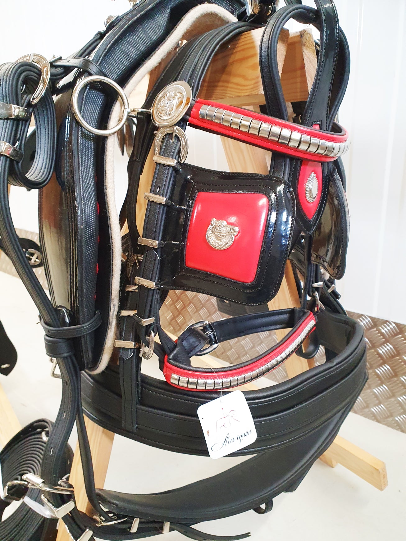 Trade Breaching Harness set Black and Red
