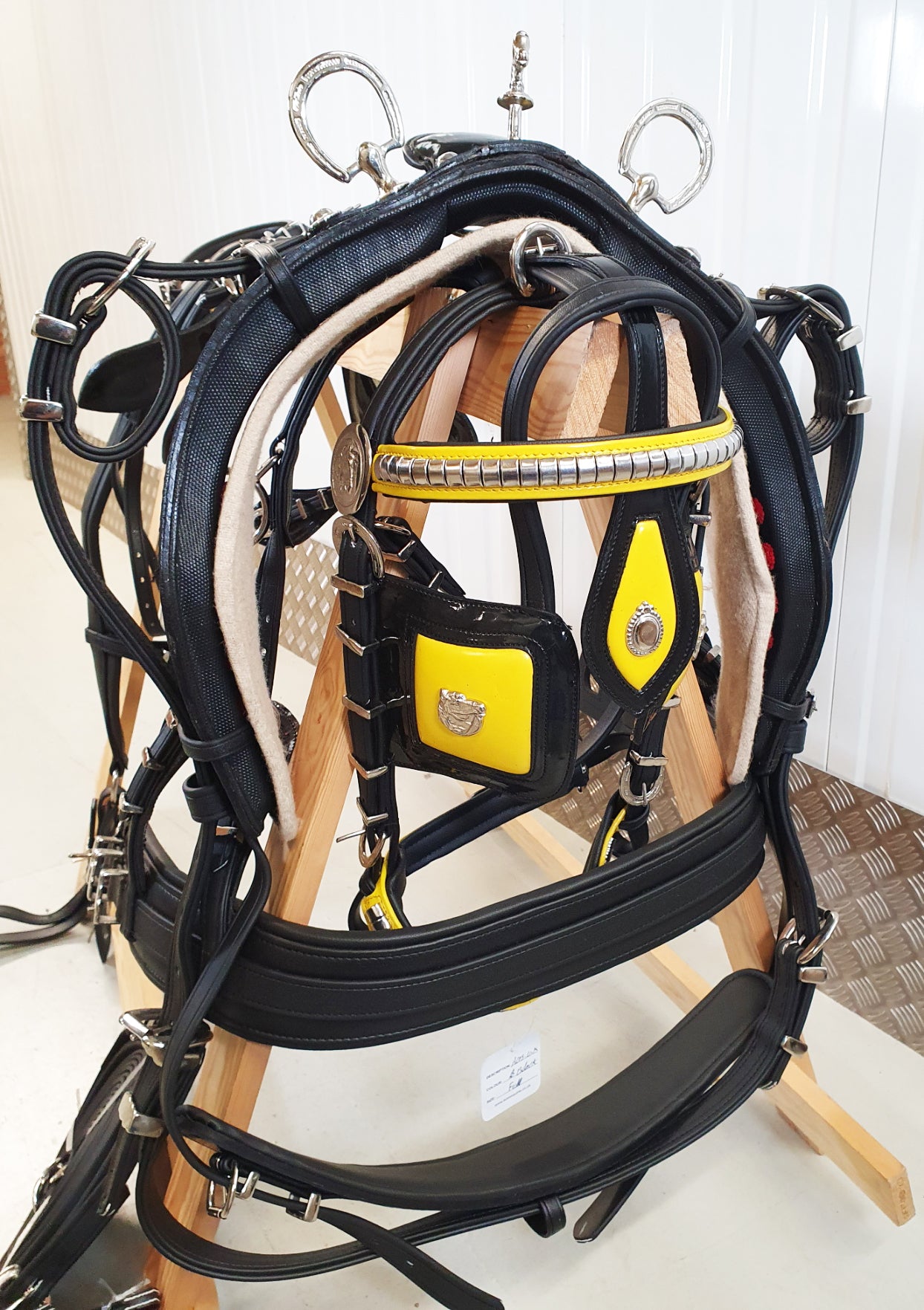 Trade Breaching Driving Harness Black and Yellow Size Full Cob and Pony