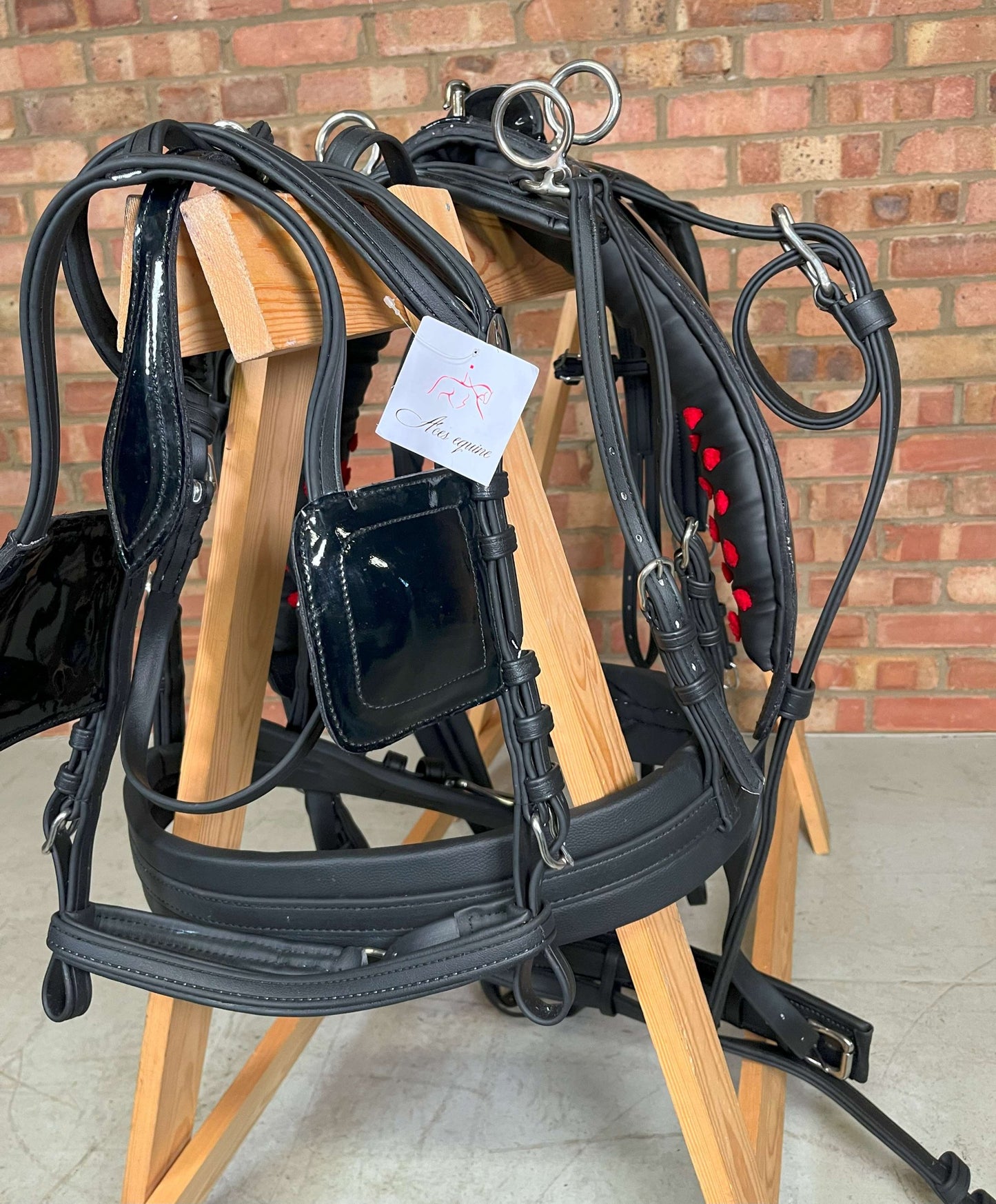 Bio thane tie down horse driving harness black 