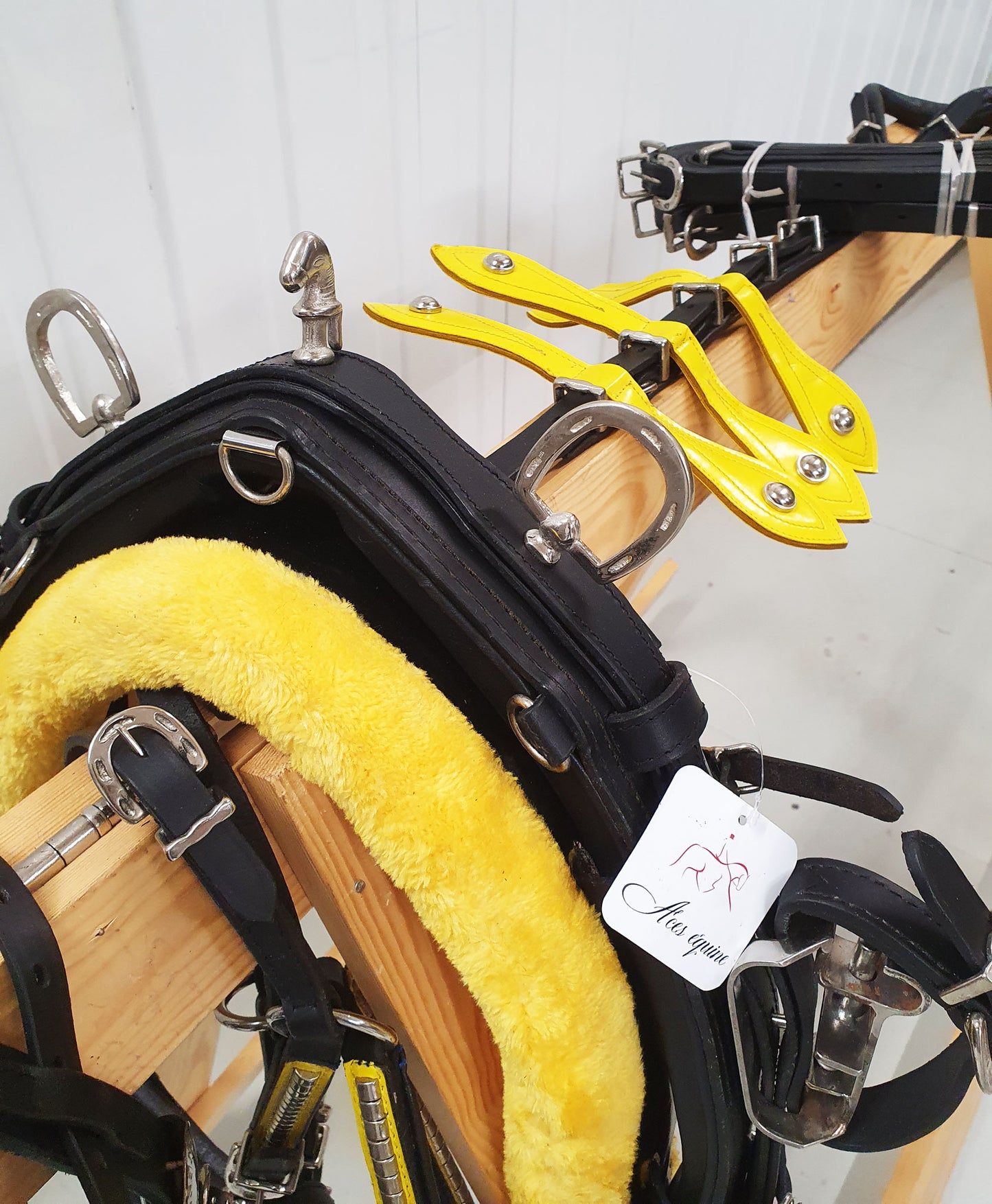 Leather Quick Hitch Harness Set Black and Yellow