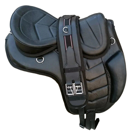 Black leather freemax horse saddle