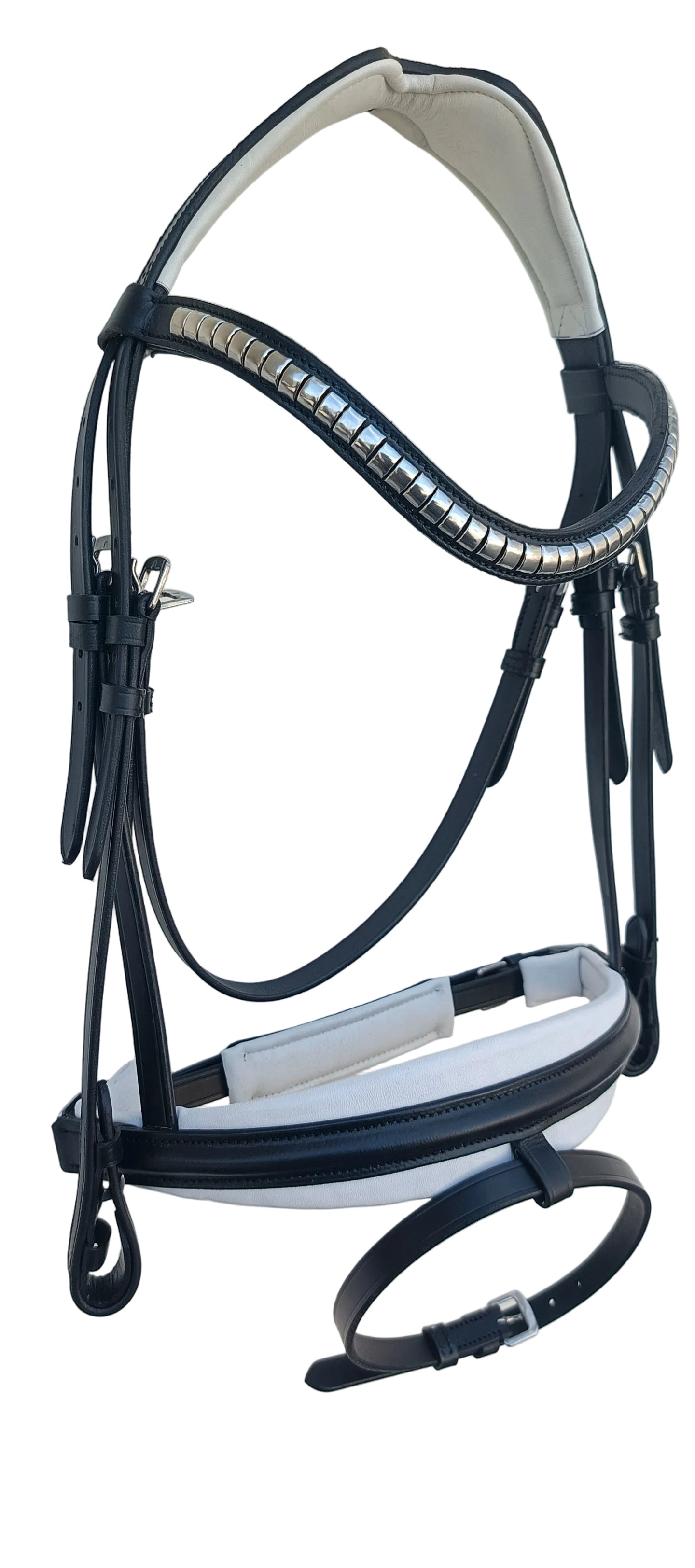 Leather_Anatomic_Bridle_with_Silver_Platted_Clincher_Browband_and_Matching_Reins_Black_Color
