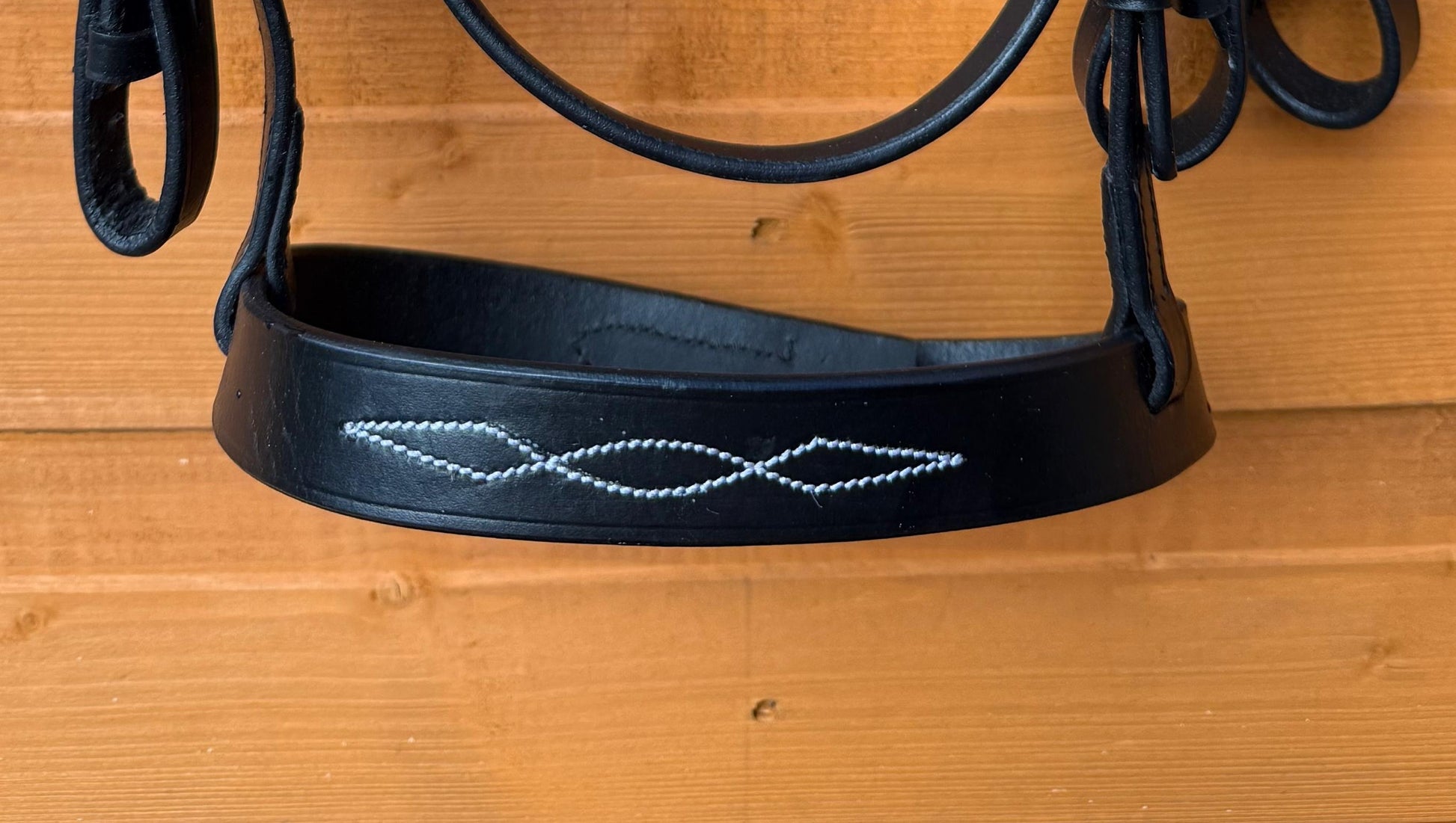 Leather Hunter Bridle with Stitched Noseband And Grip Reins Comfortable Premium Genuine Leather Black And Brown Color for Shetland And Mini Shetland