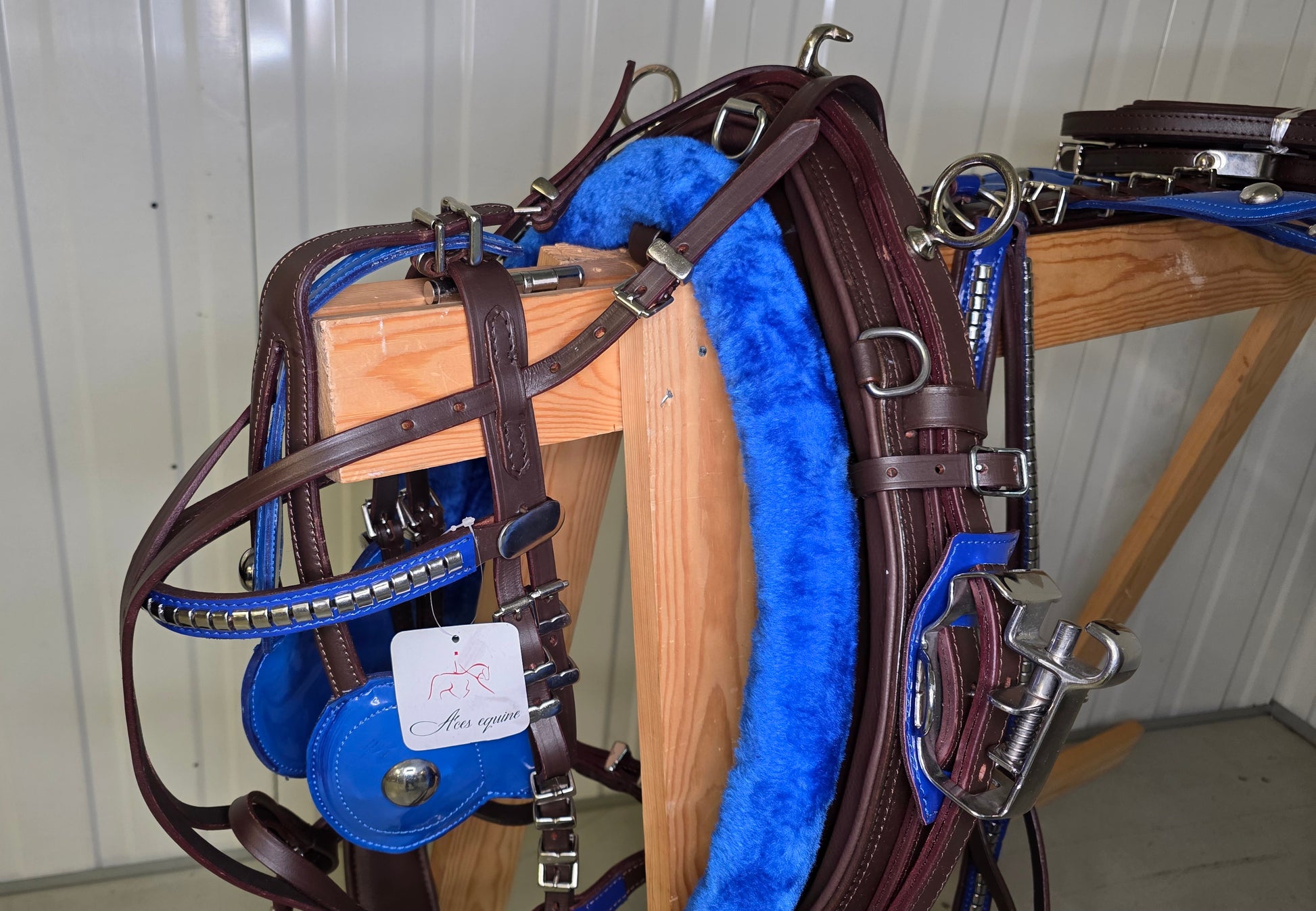 Leather Quick Hitch Trotting Driving Harness Padded Comfort Strong Fit Chrome Fittings Brown And Blue Color