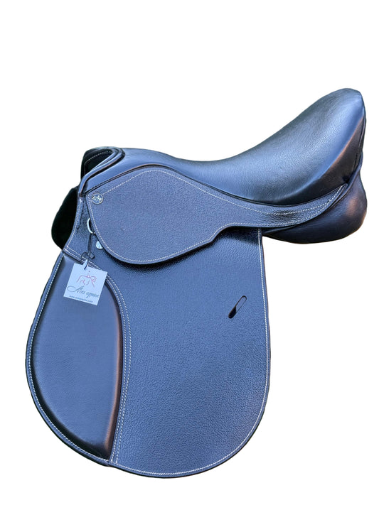 Premium Full Grain Black Leather Jumping English Saddle 16 and 17 Inch Comfortable Seat