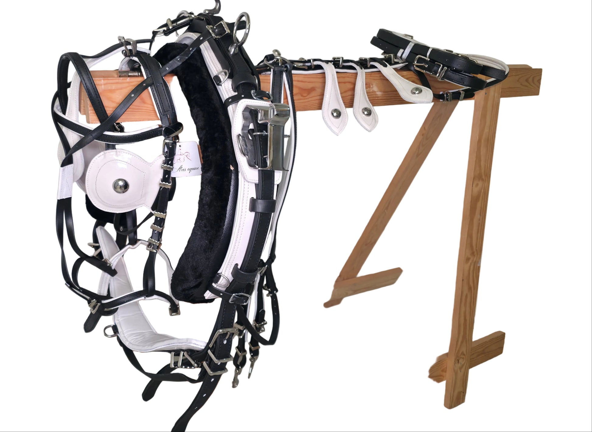 Quick Hitch Harness Set Black and White 