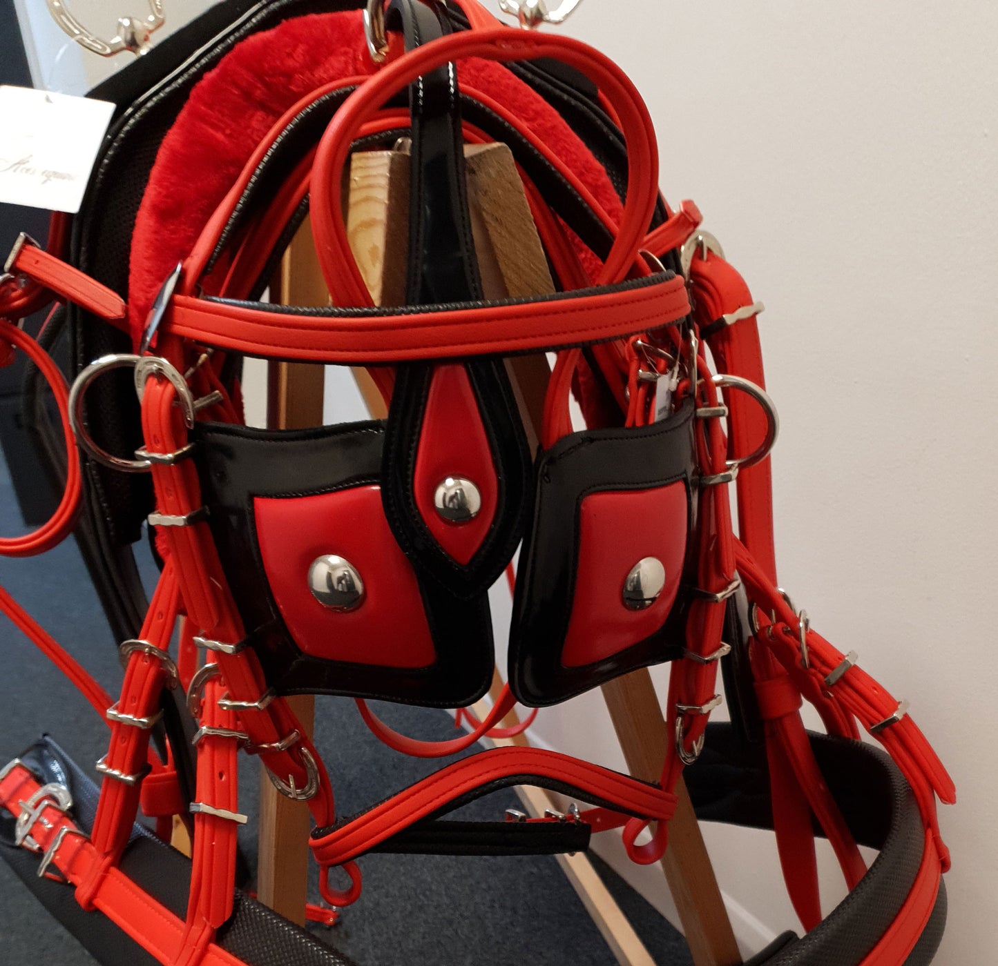 Tiedown Harness with Breaching Red Colour size Full Cob Pony Small pony Shetland Mini Shetland