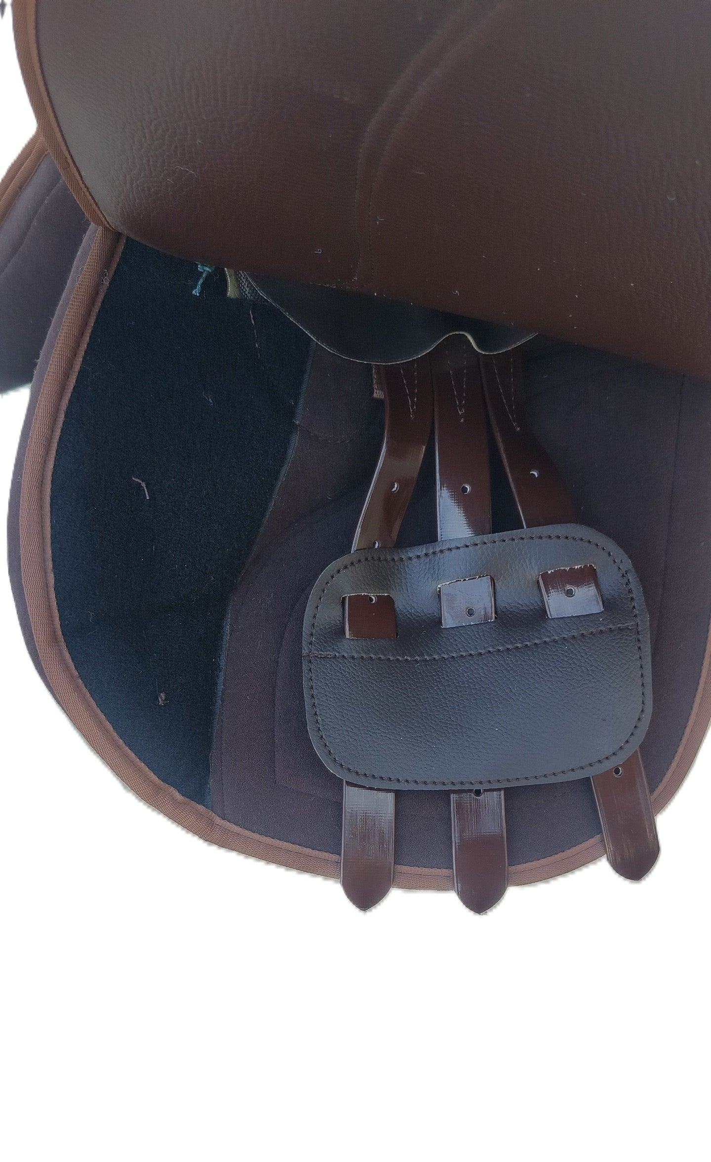 Synthetic_Leather_Self_Adjusting_All_Purpose_Brown_Saddle_with_5_Plate_Changeable_Gullet_Set