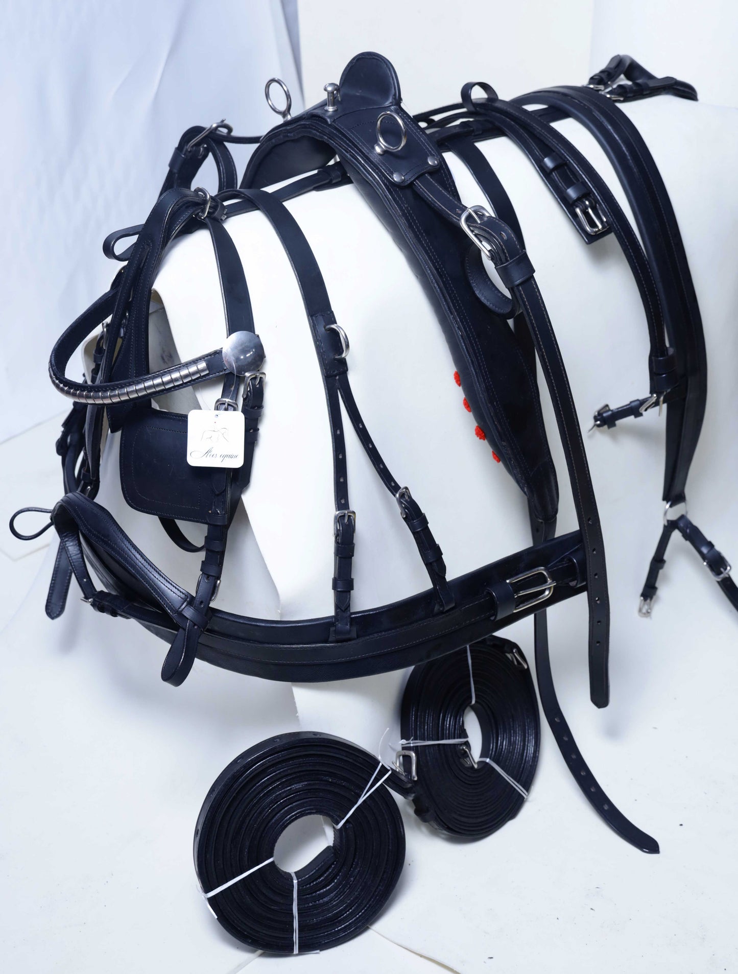 LEATHER DRIVING HARNESS BLACK